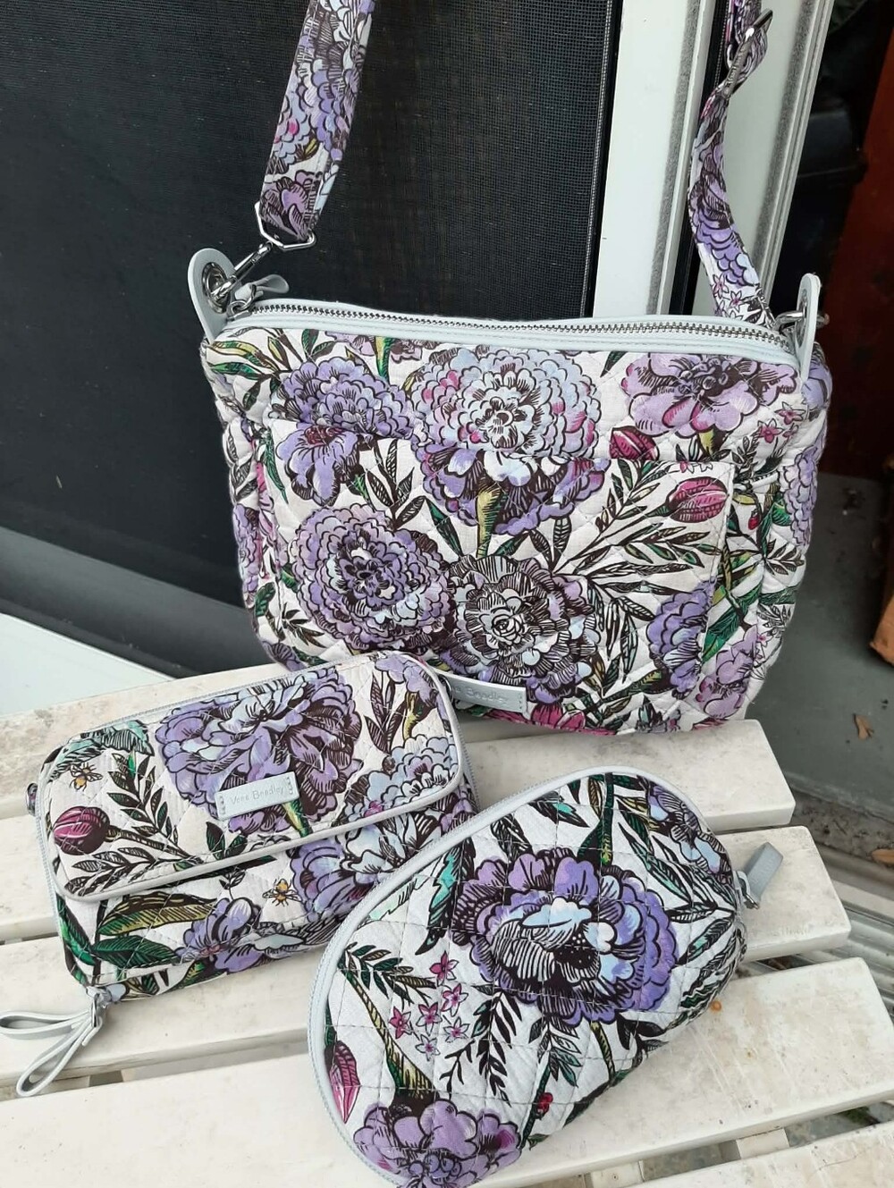 VERA BRADLEY 2019 "Carson" Bag 3 Pc "Lavender Meadow" Set - Picture 11 of 12